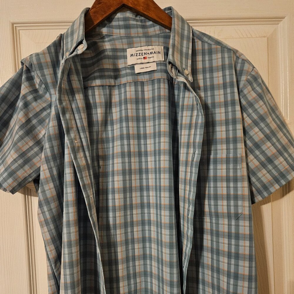 Mizzen and Main Short Sleeve Button Down
